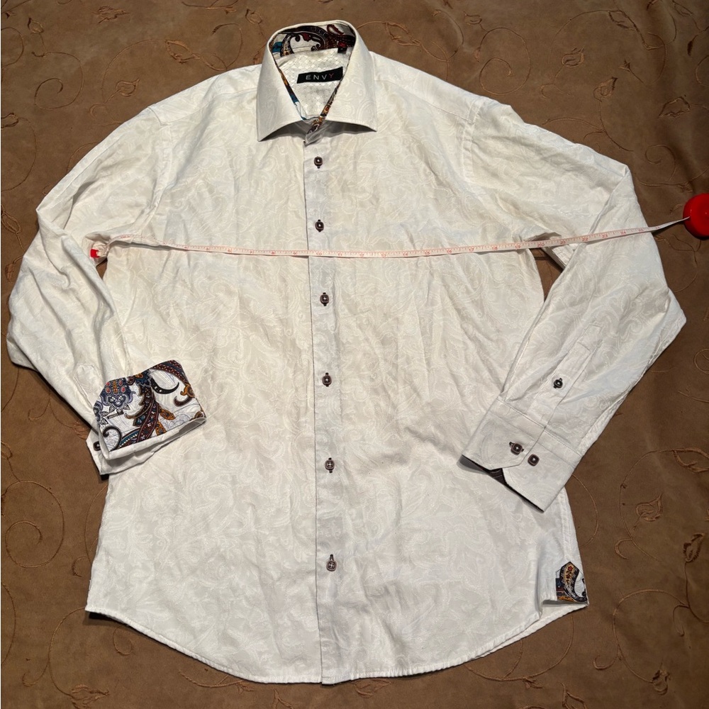 Envy White Paisley Men’s Button-Down Shirt, Sz Small. Very good condition.